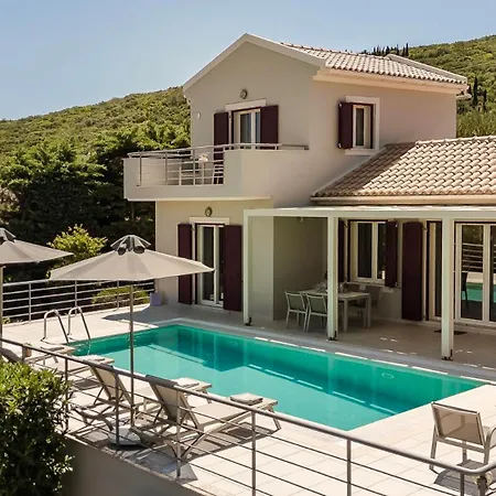 Ruggero By Vintage Travel Willa *